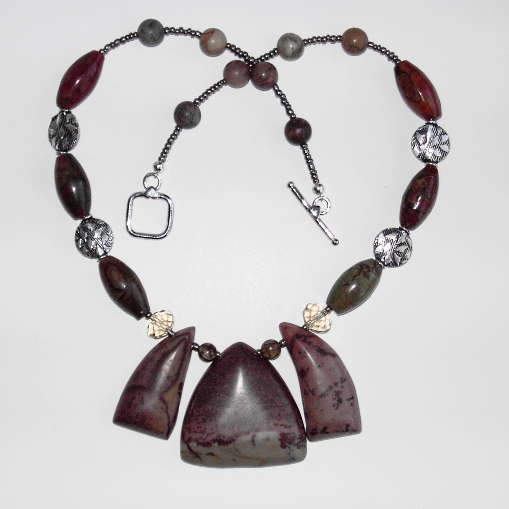 Natural jasper silver plated 17.5" necklace (#268)